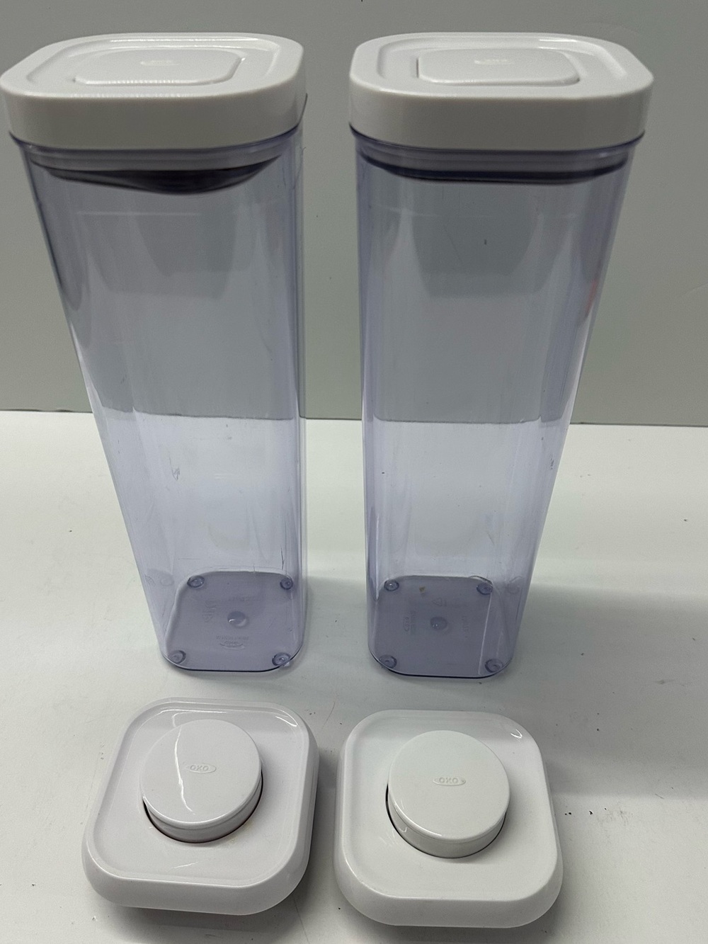Oxo Pop Container Set of (2) 2.3 quart storage containers & (2) extra lids